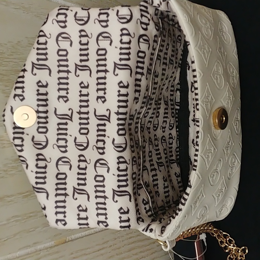 Juicy Couture GLITZ Wristlet - Picture 9 of 11